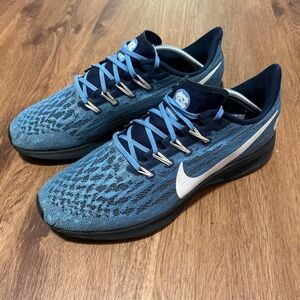 Size 10 - Nike Air Zoom Pegasus 36 UNC